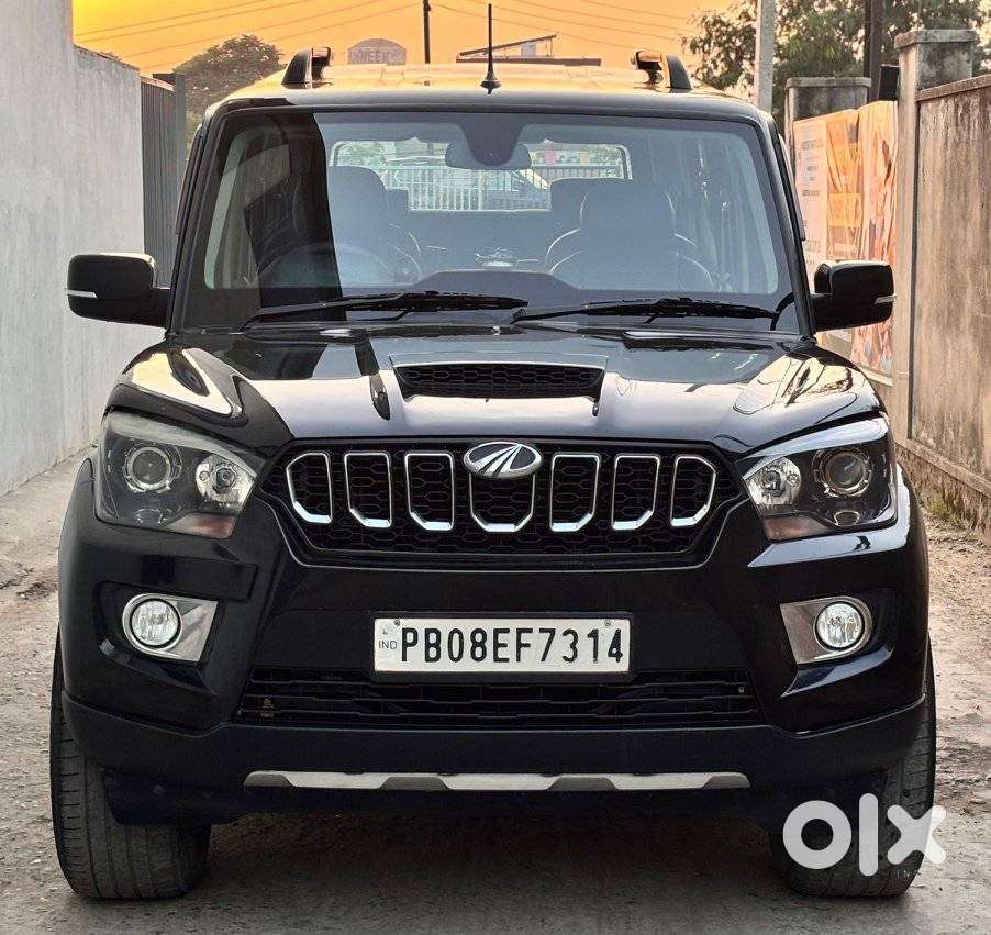 Mahindra Scorpio Classic, 2019, Diesel