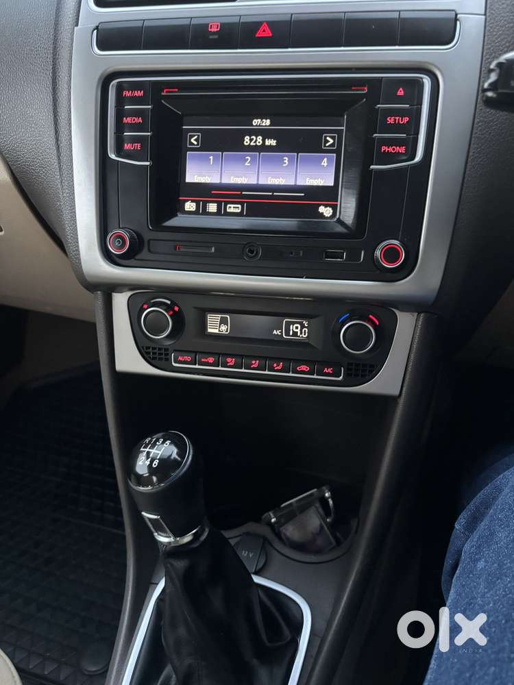 Volkswagen Vento 2013-2015 1.6 Highline, 2017, Diesel
