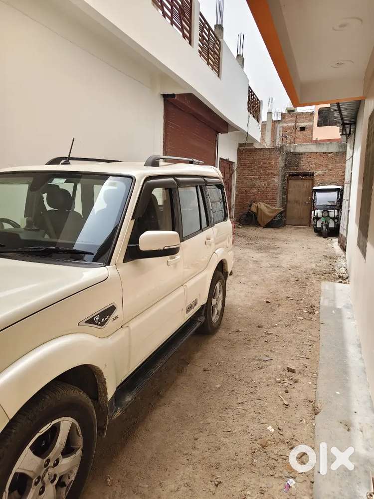 Mahindra Scorpio Classic 2021 Diesel Well Maintained
