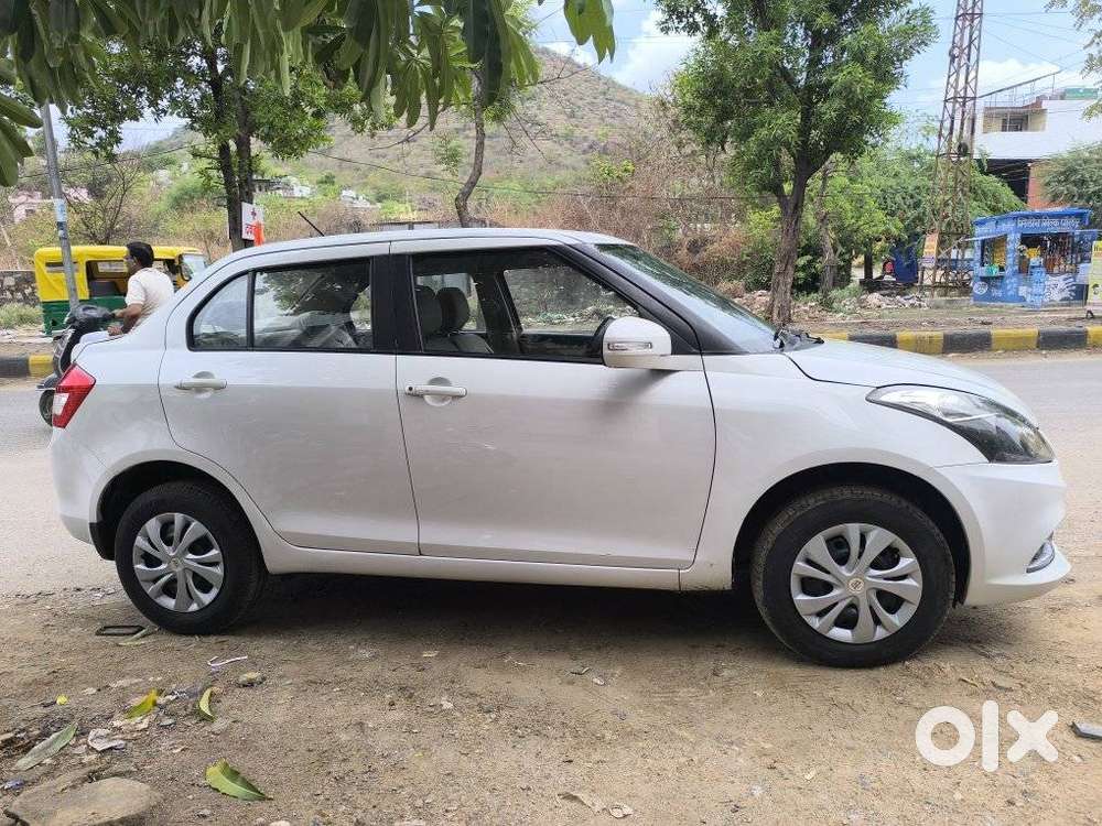 Maruti Suzuki Dzire 1.2 Vxi, 2016, Petrol