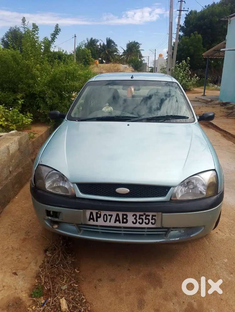 Ford Ikon 1.6 Sport 2009 Petrol