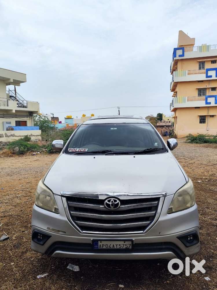 Toyota Innova Diesel 2013