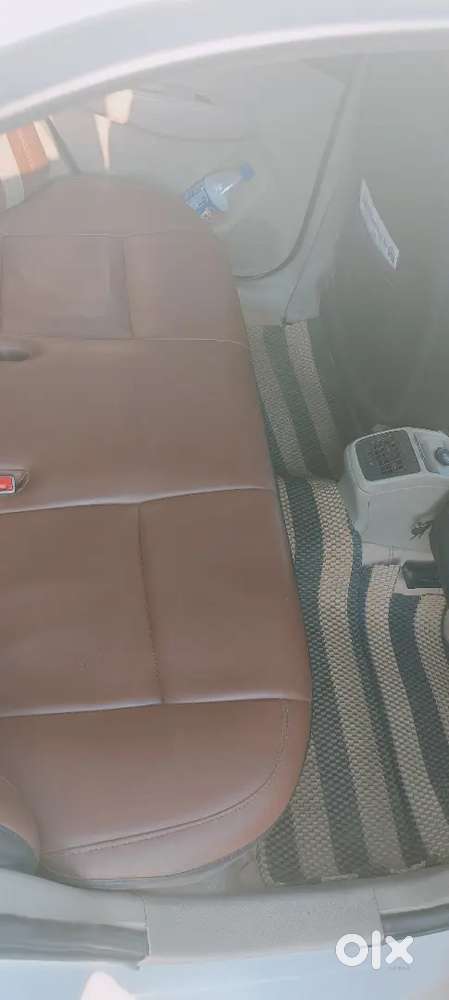 Dzire Vxi Out Side Fetted Cng Yellow Plete