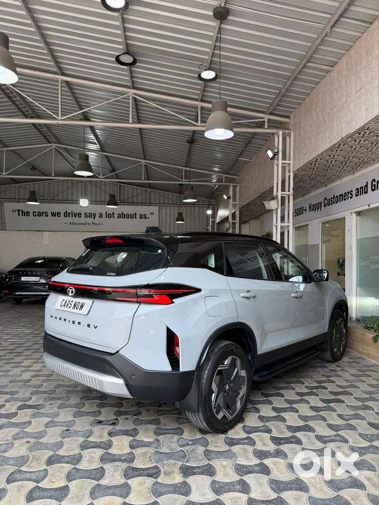 Tata Harrier Ev Xz Lux, 2025, Electric