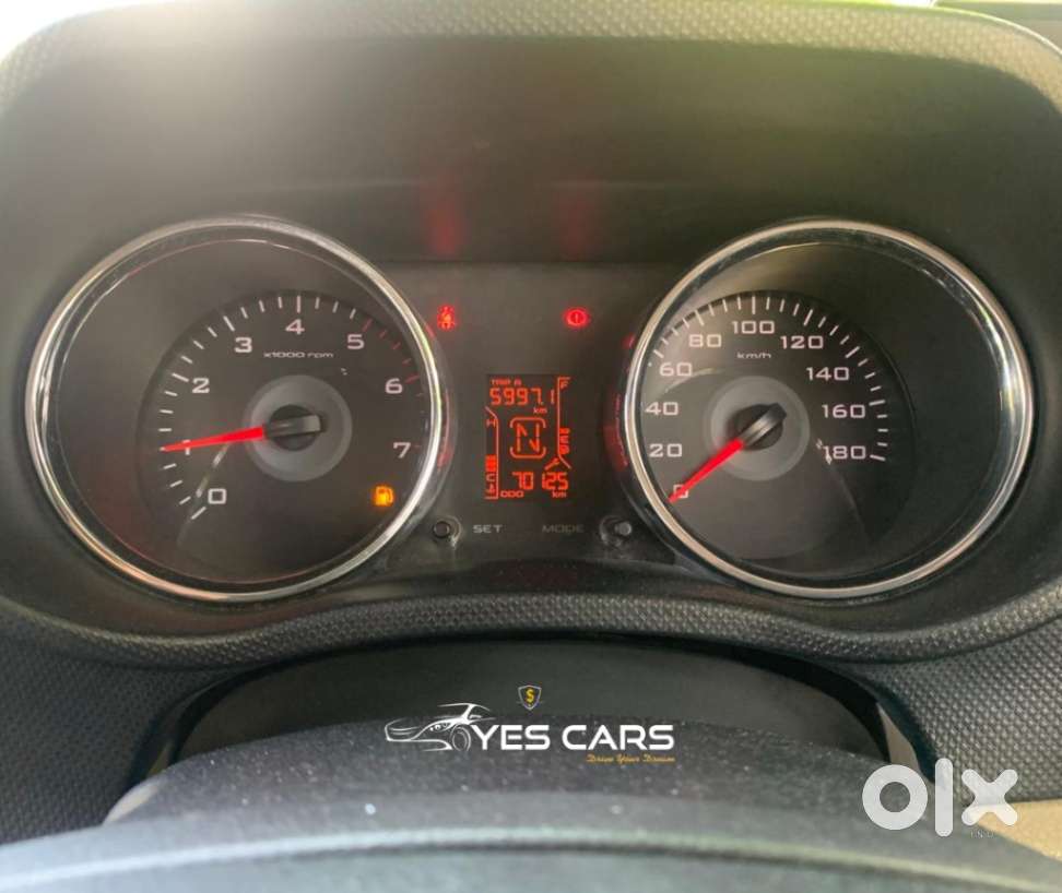 Mahindra Tuv 300 T8, 2017, Diesel