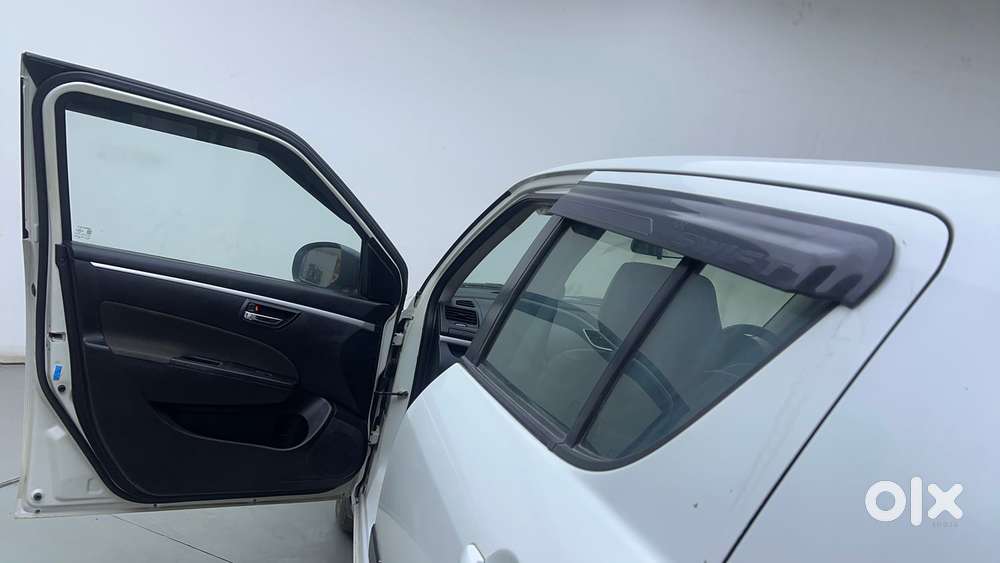Maruti Suzuki Swift Vvt Vxi, 2014, Petrol
