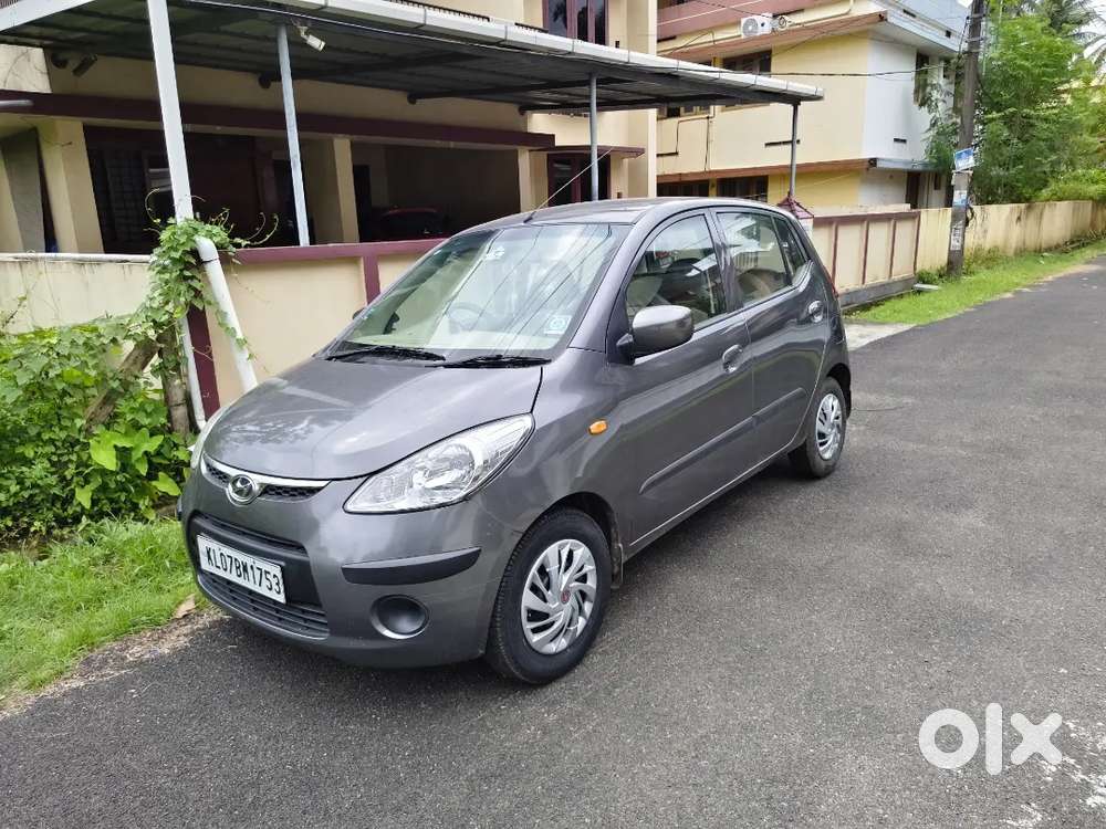 I 10 .new Tyre.new Battery.new Center Lock System.fittnes Up To 2030.