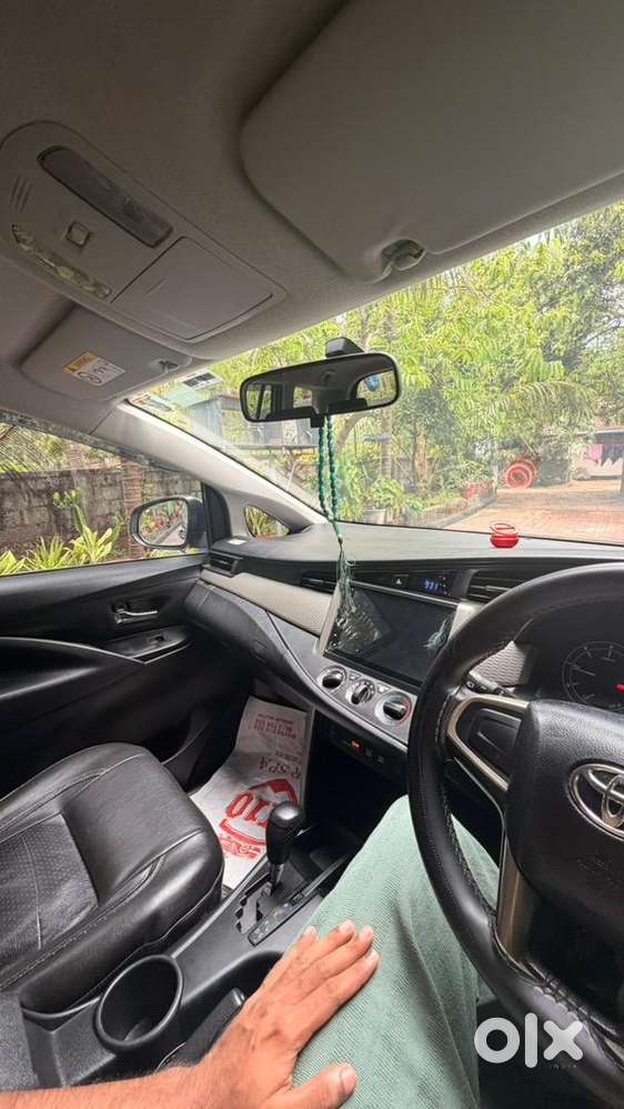 Toyota Innova Crysta 2018 Diesel Well Maintained