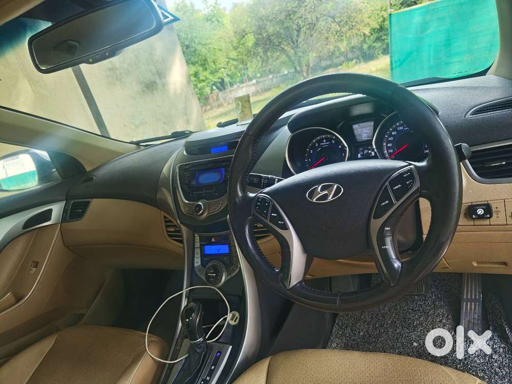2014 Hyundai Elantra (petrol + Cng)