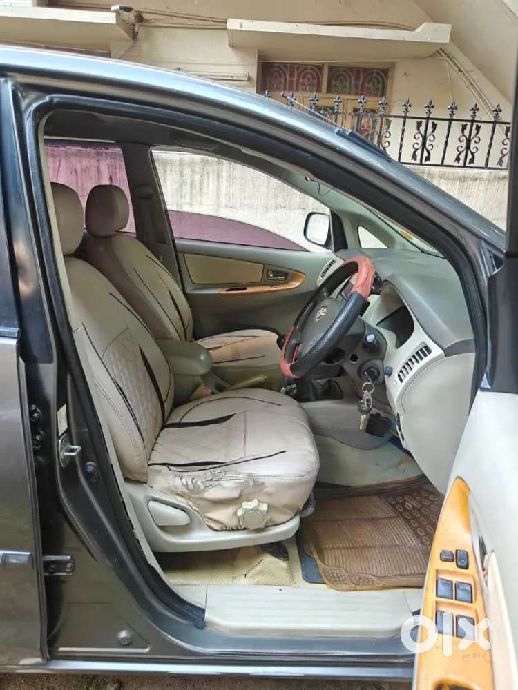 Toyota Innova 2011 2.5 V Diseal