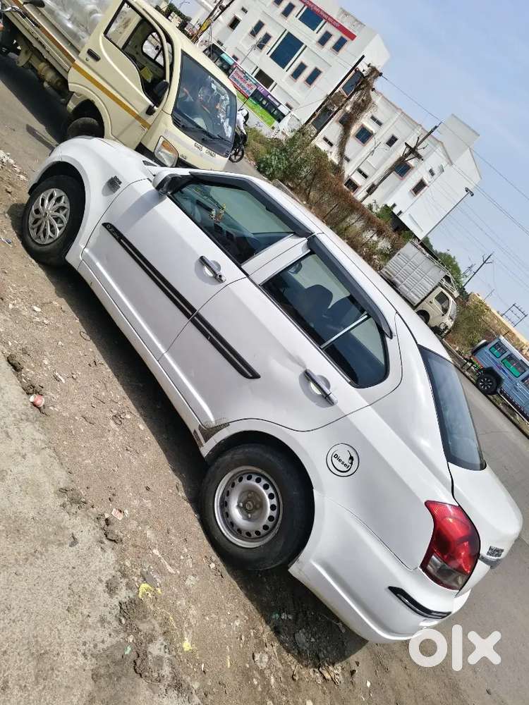 Maruti Suzuki Swift Dzire 2017