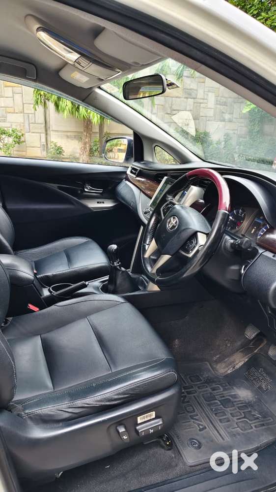 Toyota Innova Crysta 2.4 Z 7 Str, 2017, Diesel