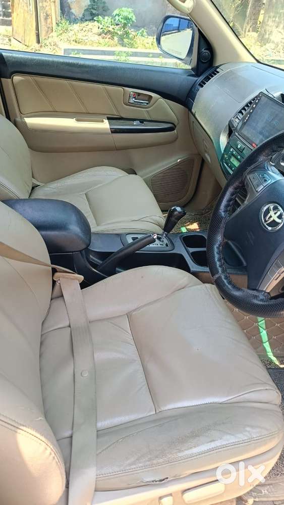Toyota Fortuner 3.0 4x2 Automatic, 2014, Diesel