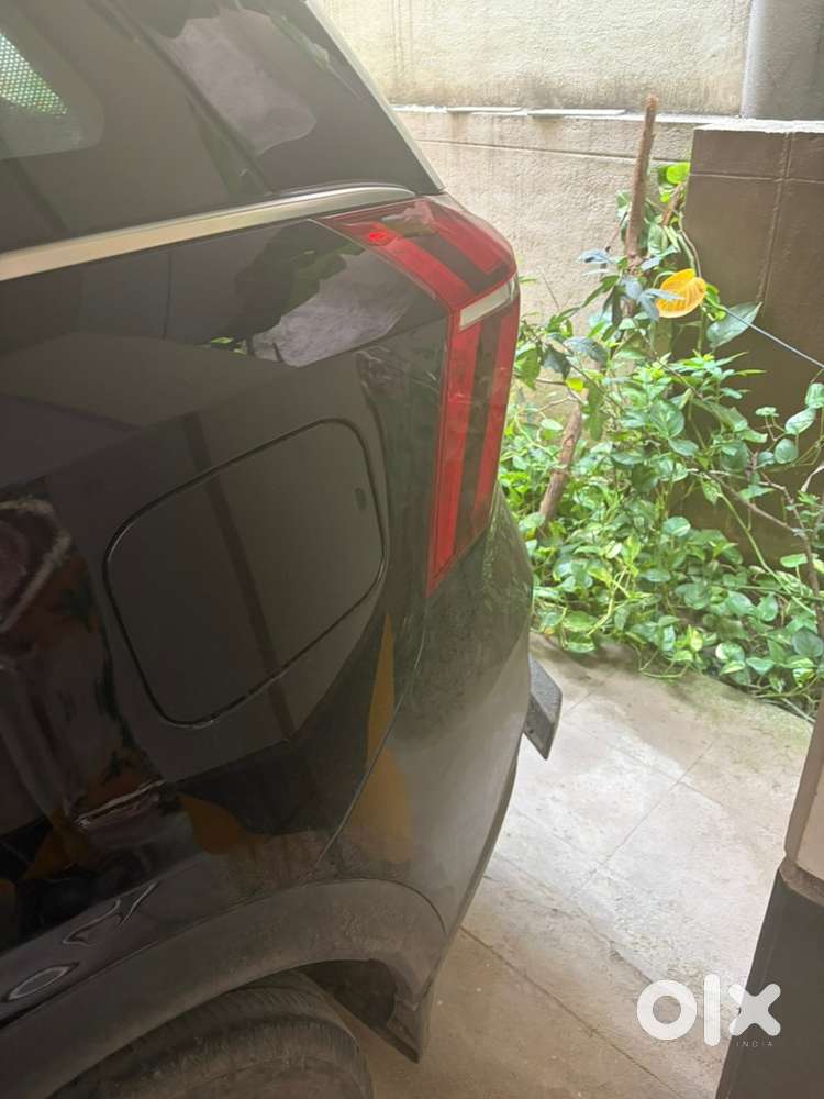Mahindra Xuv700 Diesel 2023