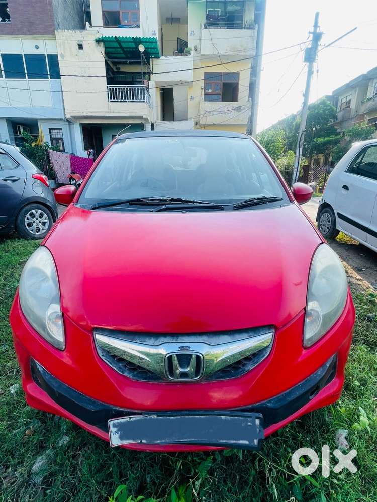 Honda Brio 2013 November Petrol Car