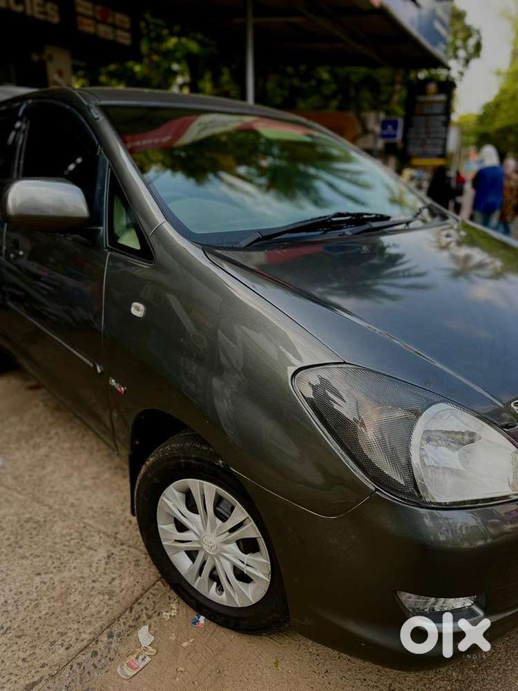Toyota Innova 2010 Diesel Intercooler 238000 Km Good Condition