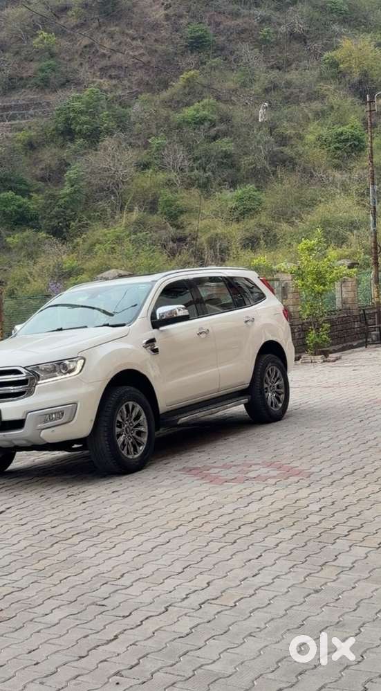 Ford Endeavour Diesel 2018 All Orignal Only Bumper Paint