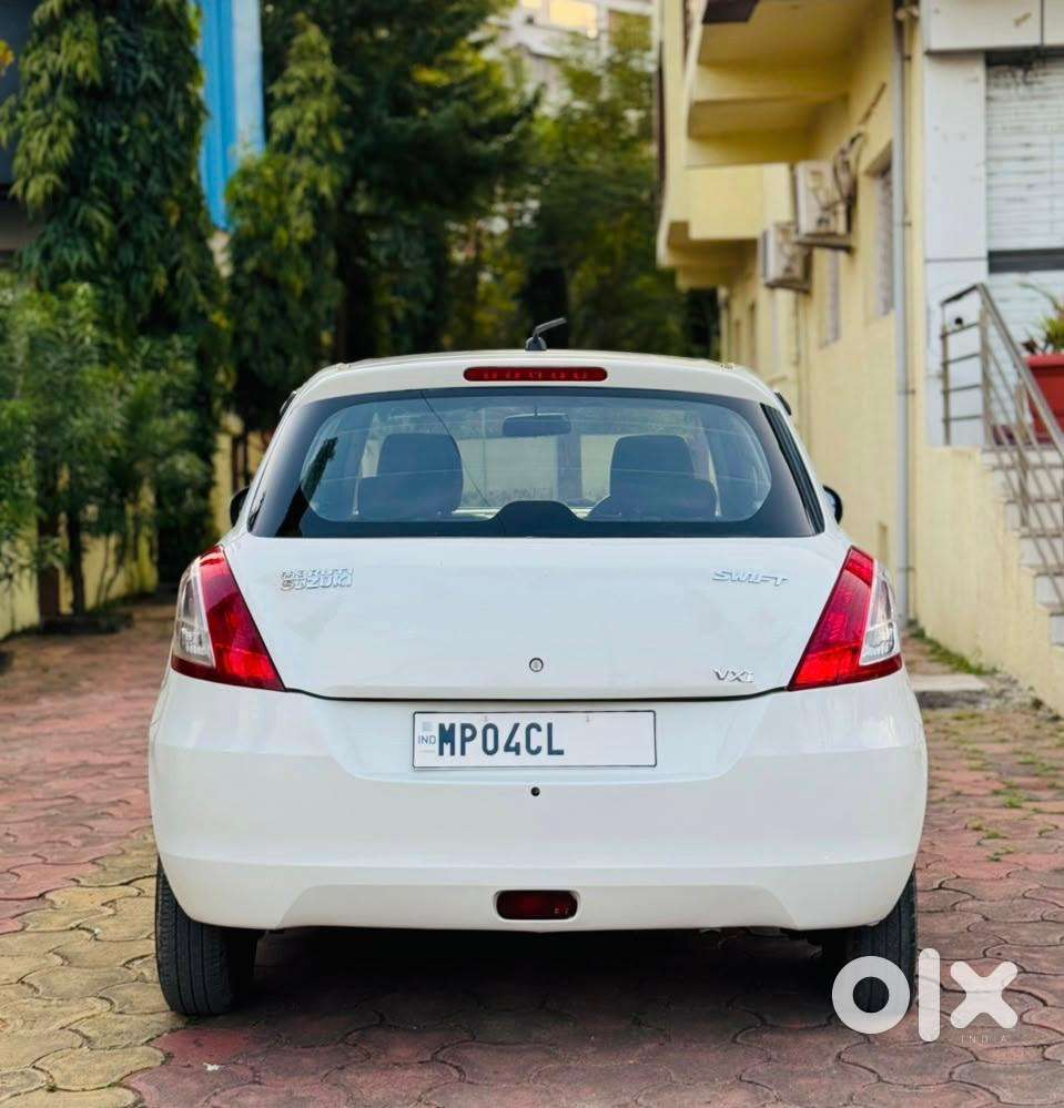 Maruti Suzuki Swift 1.2 Vxi (o), 2013, Petrol