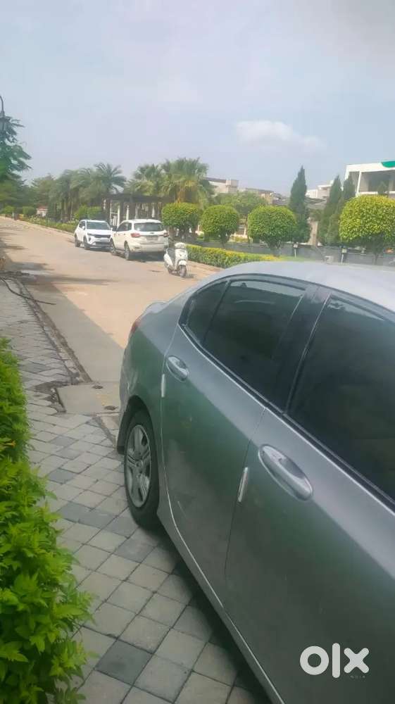 Honda City Zx Petrol 2009