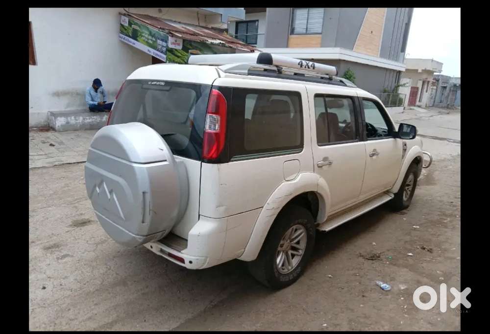Ford Endeavour 2.5 Mt 2010