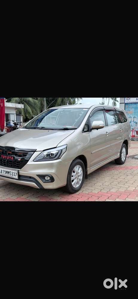 Toyota Innova Diesel 2012