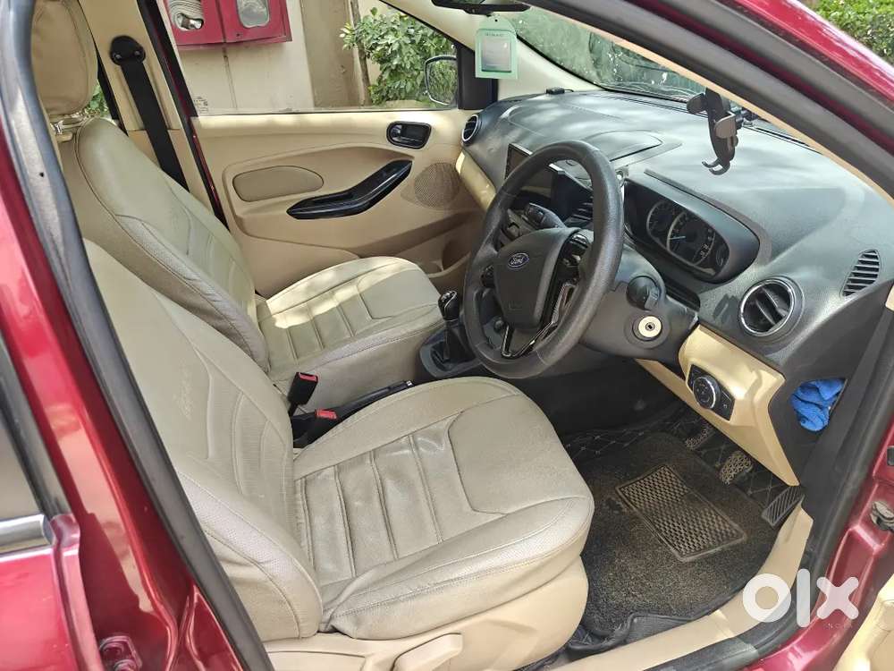 Pristine Red Ford Aspire For Sell