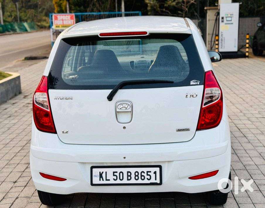 Hyundai I10 Sportz 1.1l, 2012, Petrol