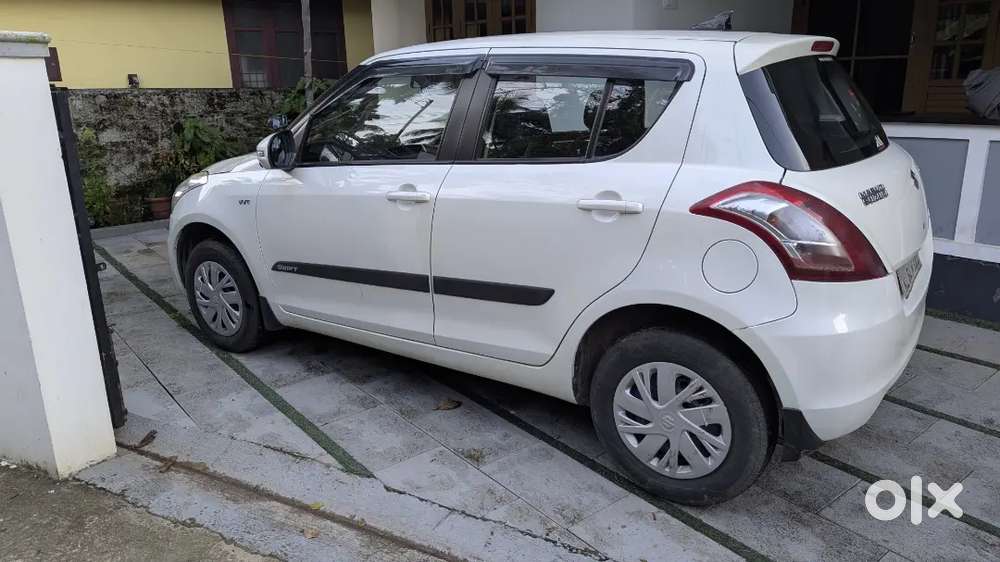 Maruti Suzuki Swift 2016
