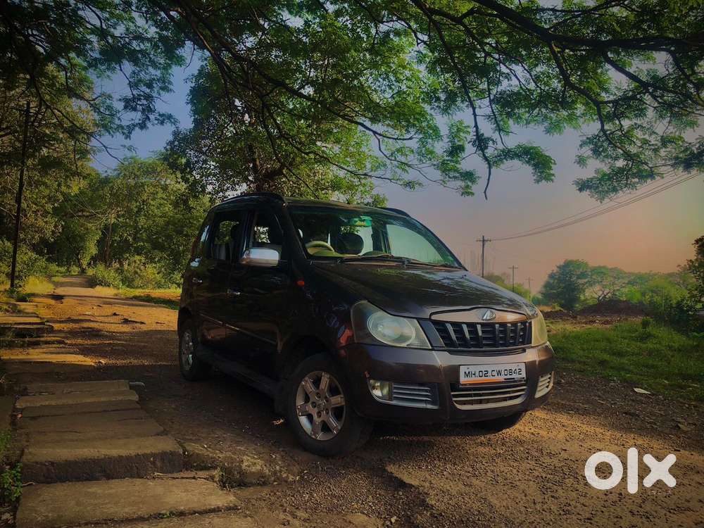 Mahindra Quanto 2013 Model 7 Seter Good Condition