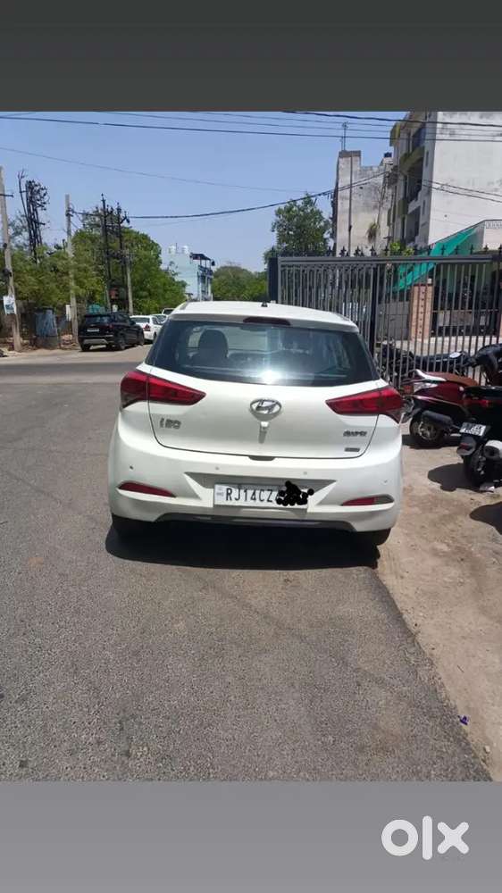 Hyundai I20 2015 Diesel 76000 Km Driven