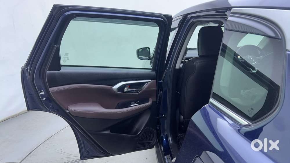 Maruti Suzuki Grand Vitara 1.5 Zeta Cng, 2023, Cng & Hybrids