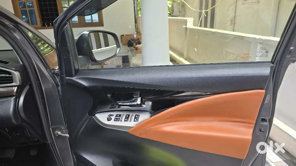 Toyota Innova Crysta 2019
