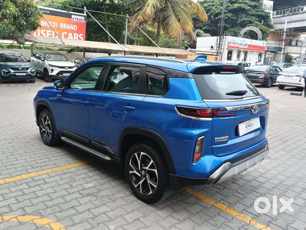 Toyota Urban Cruiser Hyryder 1.5 V Hybrid, 2025, Petrol
