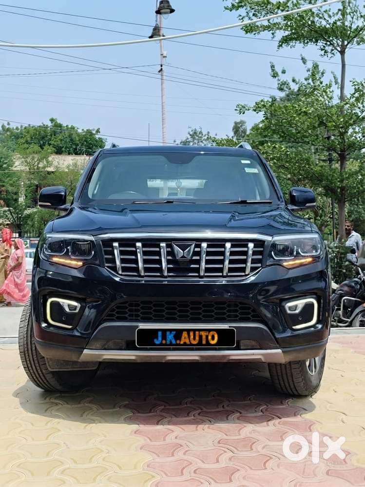 Mahindra Scorpio Z8 Select Diesel Mt 2wd, 2023, Diesel
