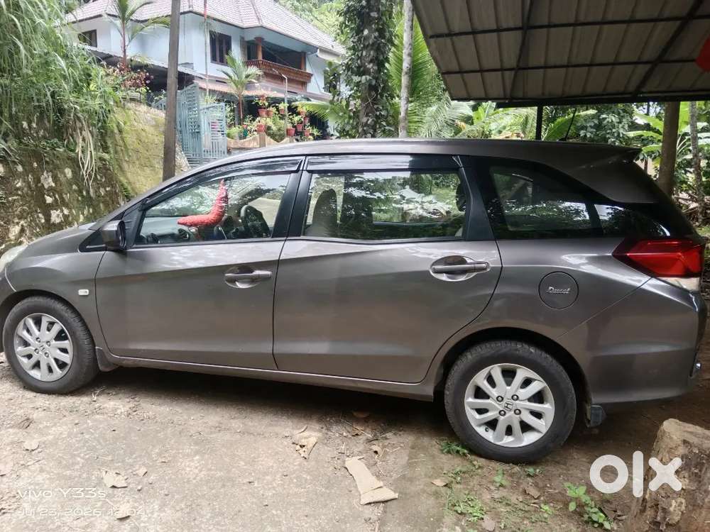 Honda Mobilio 2014 V Option