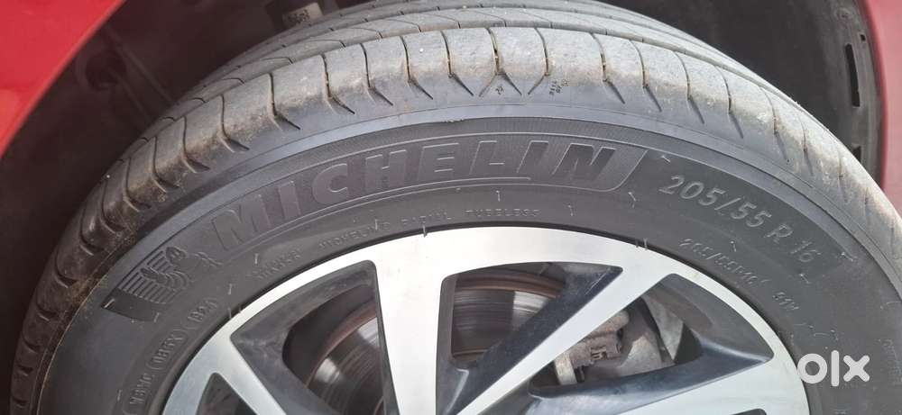 Volkswagen Virtus Topline 1.0 Tsi Mt, 2022, Petrol