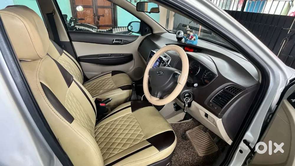 Hyundai I20 2009 Petrol 160000 Km Driven Well Maintained Ac Good