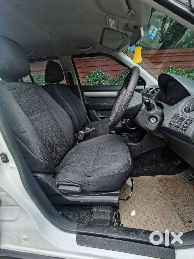 Maruti Suzuki Swift, 2011, Petrol