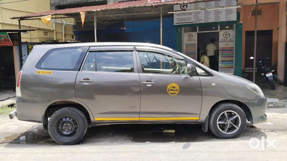 Innova Good Condition Comercial