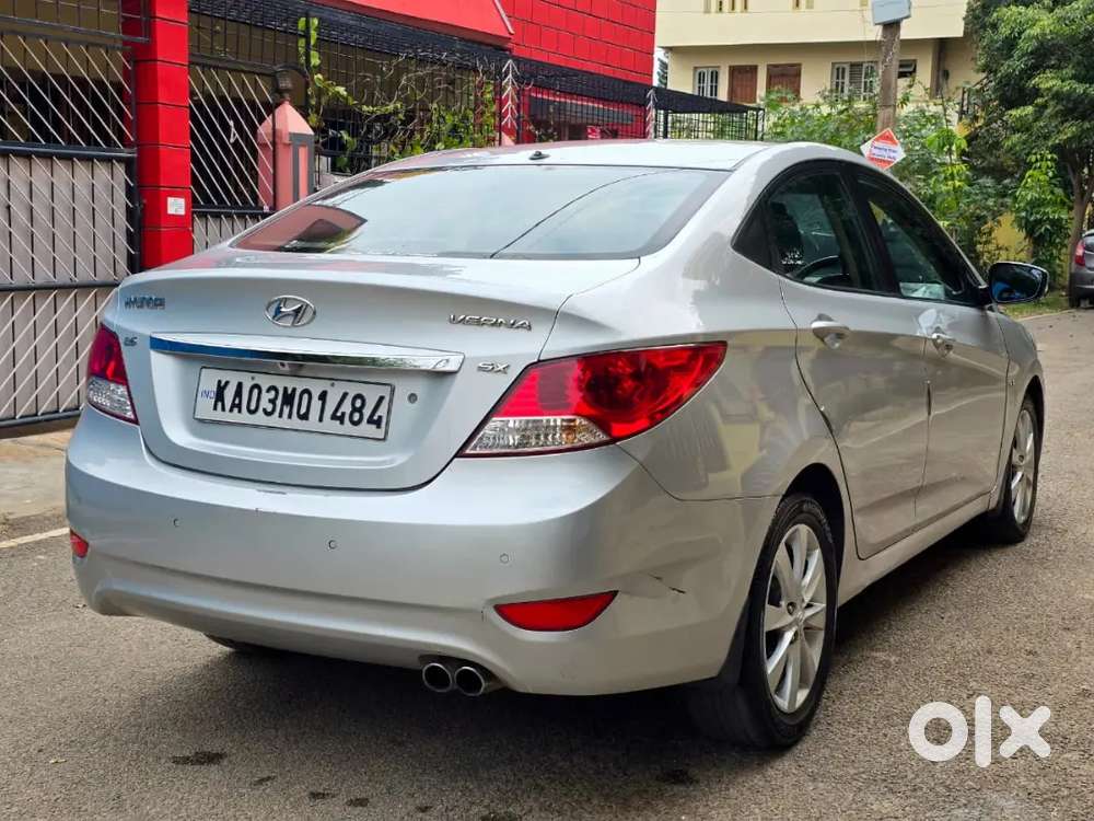 Hyundai Verna 2012 Petrol Well Maintained