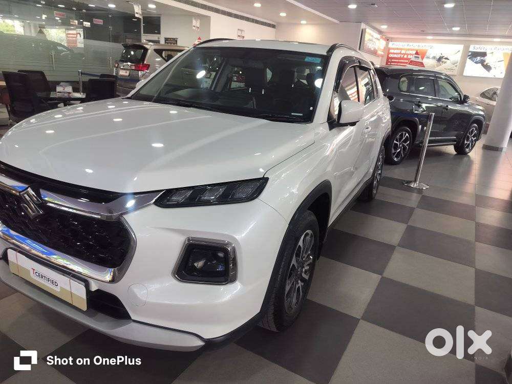 Maruti Suzuki Grand Vitara 1.5 Alpha Smart Hybrid At, 2023, Petrol