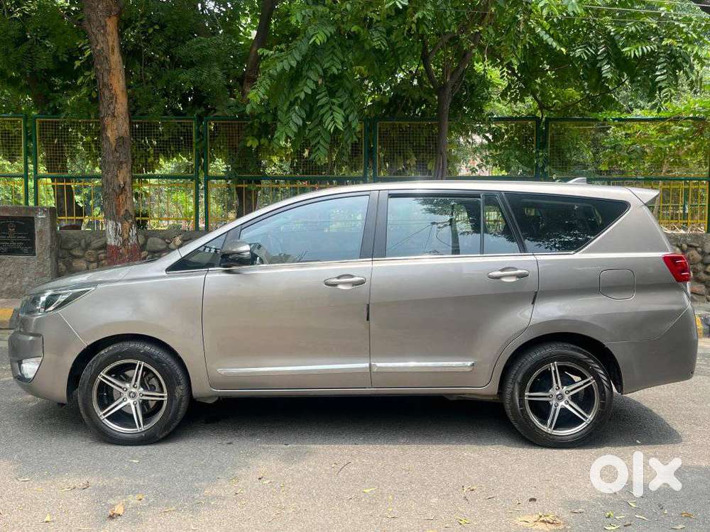 Toyota Innova Crysta 2.4 Gx Mt, 2019, Diesel