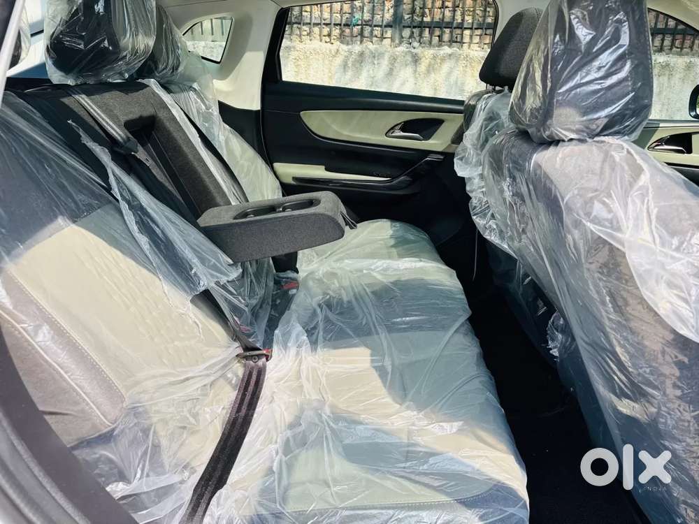 Mahindra Xev 9e Pack Two, 2025, Electric