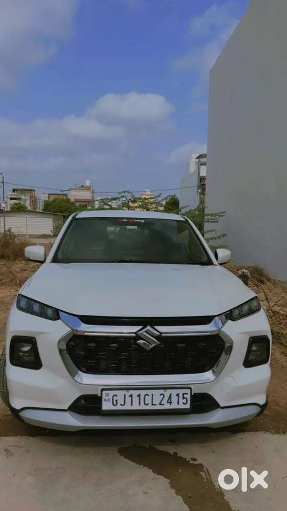 Maruti Suzuki Grand Vitara 2023 Petrol 90000 Km Driven