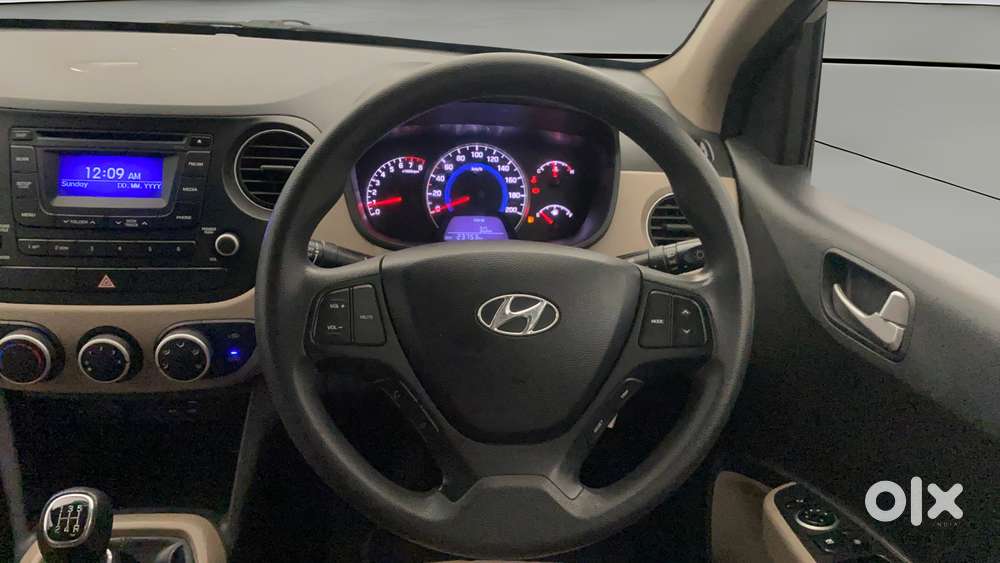 Hyundai Grand I10 Sportz 1.2 Kappa Vtvt, 2016, Petrol