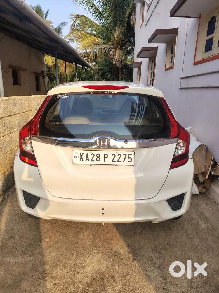 Honda Jazz 2016 Diesel 98000 Km Driven