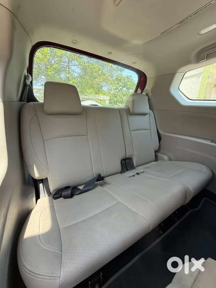 Mahindra Marazzo M8, 2019, Diesel