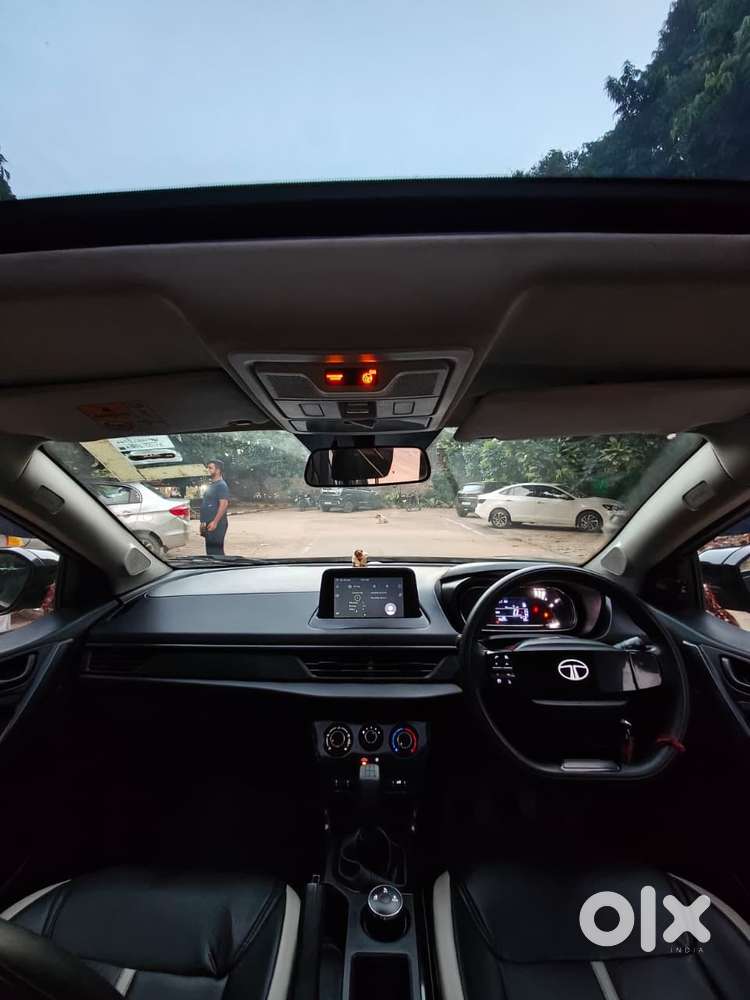 Tata Nexon Smart Plus1.2 Revotron Petrol 5 Mt, 2024, Petrol