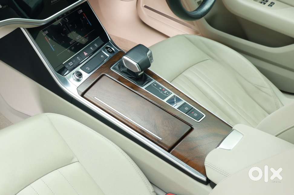 Audi A6 2.0 45 Tfsi Technology, 2023, Petrol