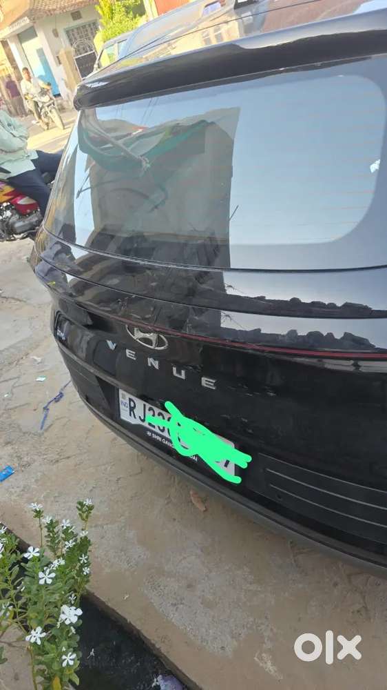 Hyundai Venue Petrol 2024 Manual